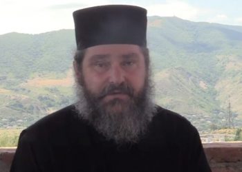 (ვიდეო) – “ივანიშვილი გეი პინგვინების ყურებით ტკბება…” – დეკანოზი გიორგი რაზმაძე