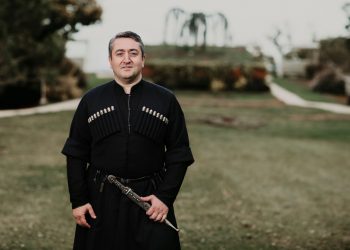 “დღეს შენ ბაბუა გახდი” – ზურაბ ბაკურაძის ოჯახში ახალი სიცოცხლე დაიბადა