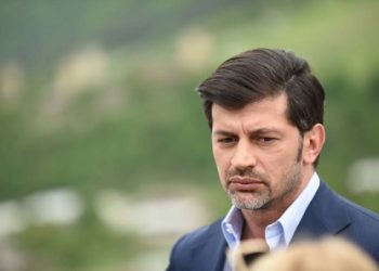 პრობლემური მონაკვეთი თბილისში… – კახა კალაძე მსუბუქი ავტომობილების მძღოლებს აფრთხილებს