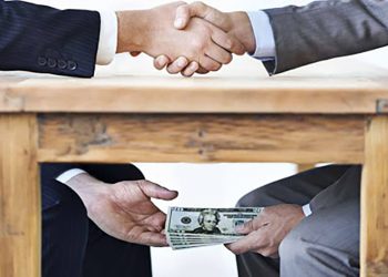 პანდემიური კორუფცია ევროკავშირში – “ადამიანებს უწევდათ პირადი კავშირების გამოყენება სამედიცინო დახმარების მისაღებად, ან ქრთამის გადახდა” – TI