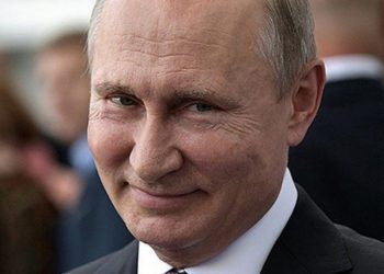 პუტინმა აღიარა, რომელი ვაქცინით აიცრა