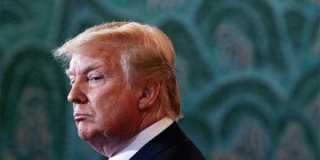 ბიტკოინი დოლარის წინააღმდეგ მიმართული თაღლითობაა – ტრამპი