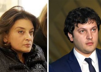 “ასეთი რა გაგიჭირდა, შვილო?!… ვერ ხვდები, რომ ეს ქათამი გეკაიფება?!” – ხათუნა ხოფერია