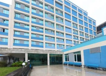 რას ამბობს იმ კლინიკის დირექტორი, რომელშიც ოპერატორი ლექსო ლაშქარავა მკურნალობდა