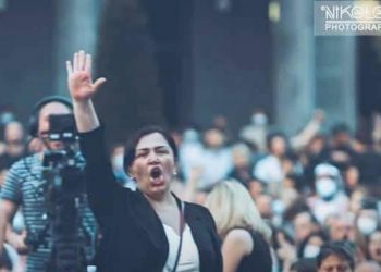 “ამათ მართლა ქუჩაში მედიის ხოცვა-ჟლეტვა აქვთ გადაწყვეტილი… აგიჟებენ და აგიჟებენ თავიანთ ჩლუნგებს” – ინგა გრიგოლია