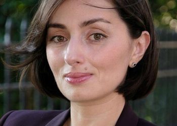 ჰალუცინაციები და მეხსიერების პრობლემები – “შვილს ვკითხე, დედი, შენ რა გქვია?” – ნანა გეგეჭკორის კოვიდ თავგადასავალი