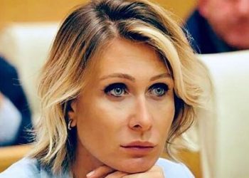 (ფოტო) – მილიონერი დეპუტატი ქმარს დაშორდა – ვინ იყო მისი მეუღლე და ქონებას ფლობს ამჟამად ნინო წილოსანი?