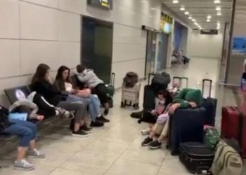 „ბილეთები გაგვიუქმეს“ – თურქეთში ჩარჩენილი 19 ქართველი სტუდენტი დახმარებას ითხოვს