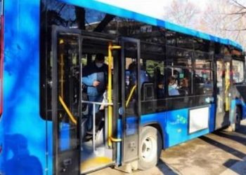 კონტროლიორმა მგზავრს პირბადის გაკეთება მოსთხოვა და მან კი სცემა – რა მოხდა N6 ავტობუსში