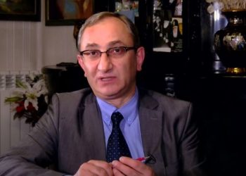 “ბატონებო, მოიხსენით ვარდისფერი სათვალეები!” – ბონდო მძინარაშვილი
