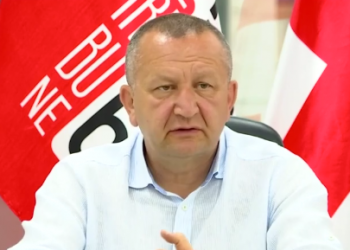 „ეს ბერკეტი თუ ამუშავდა, ერთ დღეში ლარის კურსი დოლართან ერთი ხუთთან  გახდება და შესაძლოა, ეს 5 მოგვენატროს კიდეც“ – დავით ჭიჭინაძე