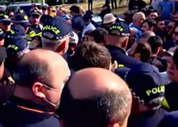 (ვიდეო) – დაპირისპირება “პრაიდის კვირეულის” გახსნაზე