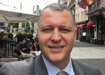 “18-დან 30-მდე წლის ახალგაზრდა მამაკაცებს, რომლებიც გაიკეთებენ ფაიზერს, ვურჩევ…” – გიორგი ფხაკაძე