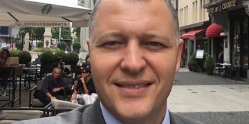 “18-დან 30-მდე წლის ახალგაზრდა მამაკაცებს, რომლებიც გაიკეთებენ ფაიზერს, ვურჩევ…” – გიორგი ფხაკაძე