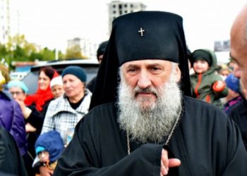 „საროჩკა შემოიხია, გადააგდო, გაიქცა ქუჩის მეორე მხარეს და იქ დაიწყო ჩხუბი“ – მეუფე იოანე ნაცემი ჟურნალისტის შესახებ