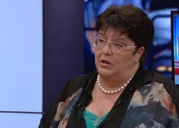 “თქვენ დროშებს იქნებ ეს პრეზერვატივებიც მიამაგროთ, შეურაცხყოფილი მართლმადიდებლების მეტი ხმების მისაღებად!” – მაია ნიკოლეიშვილი