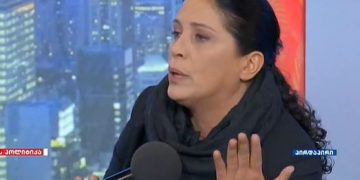 ხატია დეკანოიძე, შენი გამჩენი უხსენებლის ნახმარია, ასეთი ასპიტი როგორ “გშვრა “ შე დედამისექსილო მკვლელო ! – მანჩო გიორგობიანი