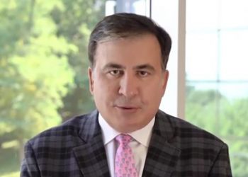 (ვიდეო) – “არ გიღალატებთ, რეფერენდუმის წინ ჩამოვალ” – მიხეილ სააკაშვილი