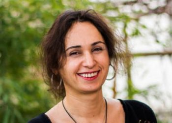 განსხვავებული ორიენტაციის ადამიანებს აწუხებთ არა ის, რომ “სახლში რასაც უნდათ ვერ აკეთებენ”, არამედ ის, რომ გარეთ უყურებენ ალმაცერად – ნათია ფანჯიკიძე