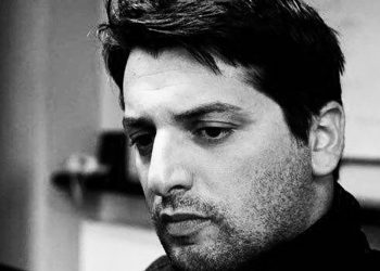 ქართველმა ფაშისტებმა თბილისი აიღეს, ევროკავშირის დროშა ჩამოხსნეს და იქ ჯვარი აღმართეს, ქრისტეს გარეშე! – რატი ამაღლობელი