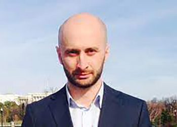 “მინდა ამ არხიდან ვიყო კრიტიკული ხელისუფლების და ოპოზიციის მიმართ” – გურამ როგავა