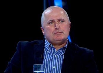 ამირან სალუქვაძე: რა მჩატეა ეს აღმაშენებლის სახელის მიმთვისებელი, ანერვიულდა მილიონი ვაქცინის შემოტანის და 3 მილიონზე მეტის დაკონტრაქტების გამო