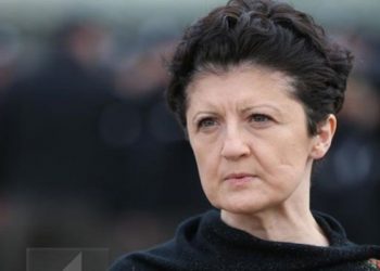 (ვიდეო) – “ჩემ მეუღლეს თავი დაანებეთ, ქალებო” – თეა წულუკიანი