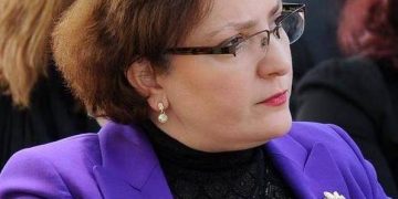 “ვიმყოფები გერმანიაში ფეხზე დადგომის გზების დასადგენად” – როგორია თინა ხიდაშელის ჯანმრთელობის მდგომარება