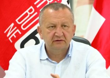 სახელმწიფო მონოპოლიები გაკოტრების პირასაა, “ოცნების” ჩინოვნიკები კი მხოლოდ საკუთარ სკამებზე, შემოსავლის გაზრდაზე და ძალაუფლებაზე ზრუნავენ – ჭიჭინაძე