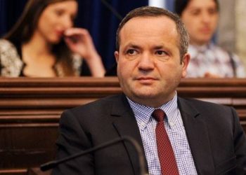 „არჩევნების ვადის დაუთქმელად გადადება ნიშნავს, ივანიშვილს ჩვენით მანიპულირების ახალი ძლიერი ბერკეტი მივცეთ ხელში!“ – ზურაბ ჭიაბერაშვილი