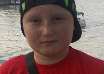 ლაშა დიდი ხანია ებრძვის ლიმფომას, ახლახანს ბაბუას ლეიკემია დაუდგინდა – პატარა ბიჭუნას საზოგადოების დახმარება სჭირდება