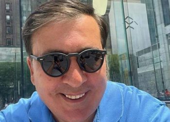 “სუსმა, როგორც ჩანს, მოახერხა მაინც ჩემი პეიჯის გატეხვა…” – სააკაშვილი