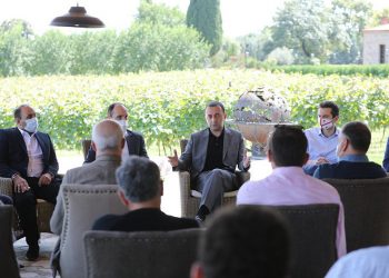 მთავრობის გეგმაა, რომ მომდევნო 10 წლის განმავლობაში ღვინის ექსპორტიდან მიღებულმა შემოსავალმა ერთ მილიარდ დოლარს მიაღწიოს – ირაკლი ღარიბაშვილი