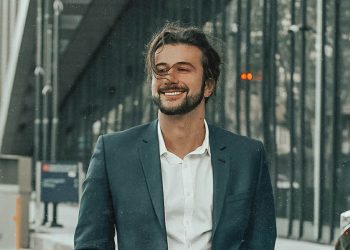 “ძააან ღადაობა ამბავში გავიჩითე…” – გურამ შეროზია