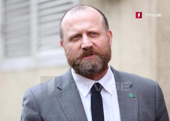 “აეეე, ბიძინააა, დაგვასკდიიი” – ზურაბ ჯაფარიძე