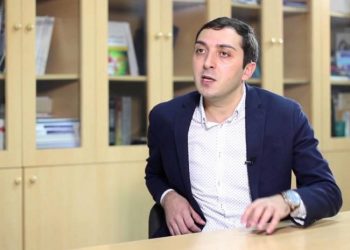 “რადგან მოდაშია ხალხის დაზაფვრა მეც გავკადნიერდები” – ბიძინა კულუმბეგოვი