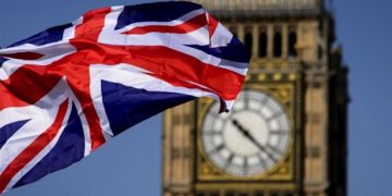 ბრიტანეთის მთავრობა საკვების დეფიციტის გამო დახმარებისთვის ჯარს მიმართავს