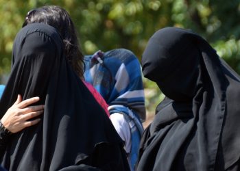 თალიბანმა ქალებს ტელევიზიასა და მთავრობაში მუშაობის ნება დართო