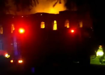 “სამი საათი იწვოდა, სამი სახანძრო მოვიდა, 20 წუთი წყალი არ ჰქონდათ… პრემიერი ერდოღანს რომ ურეკავს და დახმარებას პირდება, რა თვალთმაქცობაა…”