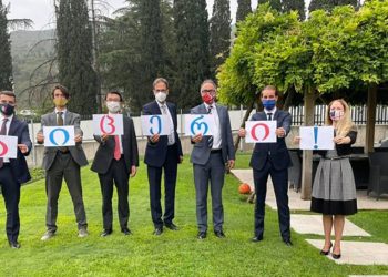 აიცერი! – დიპლომატიური კორპუსის კამპანია