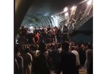 “აღარ აქვს მნიშვნელობა, რომ თვითმფრინავი საბარგოა, აღარც იმას, საით მიფრინავს…” – ქაბულიდან ევაკუირებულ უცხოელთა შორის ქართველები არ არიან