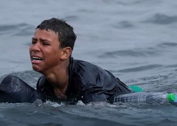 “გული მეგლიჯება ამ ფოტოს, ამ სახეს რომ ვუყურებ… უკან დაბრუნებას, სიკვდილი მირჩევნია – ასე განუცხადა სანაპიროს დაცვას” – დინა მირცხულავა