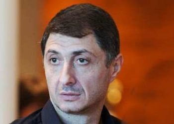 დამავალეს, კალაძეს მოვუხადო ბოდიში -დასუფთავების სამსახურის თანამშრომელი