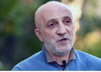 “ვიღაცას ჰგონია, რომ კალაძეს საქმე გაუკეთა” – გია ხუხაშვილი