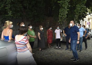 ზურაბ აბაშიძე ძმები კაკაბაძეებისა და ივანე კერესელიძის ქუჩების მოსახლეობას შეხვდა