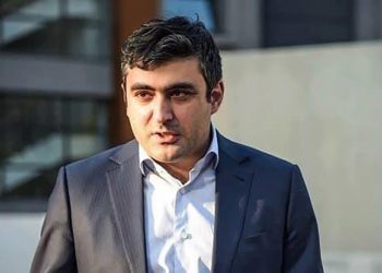 “ზედმედი თეორიული წიაღსვლების დრო არაა, აიცერით!” – ნიკოლოზ გამყრელიძე