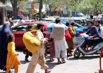 “აღარ შემიძლია ხმამაღლა სიცილი, საყვარელი სიმღერების მოსმენა, ჩემი საყვარელი ყვითელი კაბის ჩაცმა, სამსახურში წასვლა ან უნივერსიტეტის დამთავრება” – ქალები ავღანეთიდან