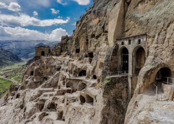 Forbes-მა ვარძია ყველაზე შთამბეჭდავ მოსანახულებელ მიმართულებად დაასახელა