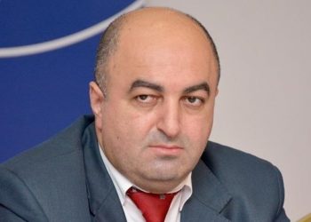 “მთავრობას სძინავს თუ ქეიფობს? თუ არ გვყავს?” – უჩა ნანუაშვილი