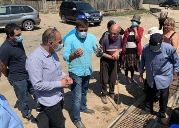 ქართული ოცნების მერობის კანდიდატი ხაშურის მუნიციპალიტეტში მოსახლეობას ხვდება